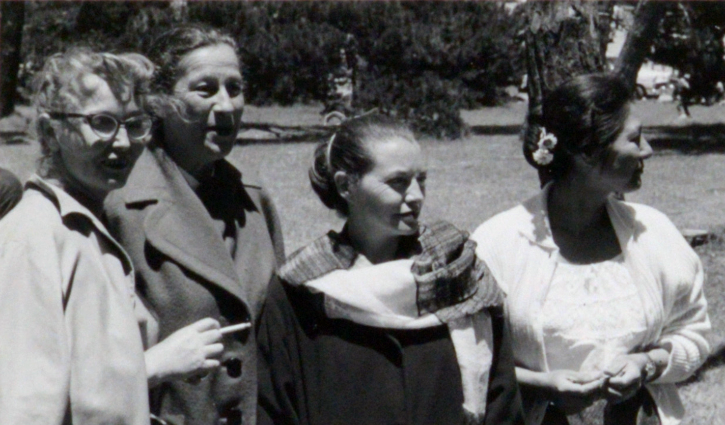 Edith Heath, Marguerite Wildenhain, Lenore Tawney and Toshiko Takaezu at the First Annual Conference of American Craftsmen.