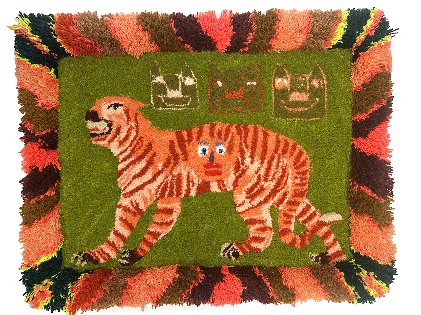 Tufted wool rug with tiger motif